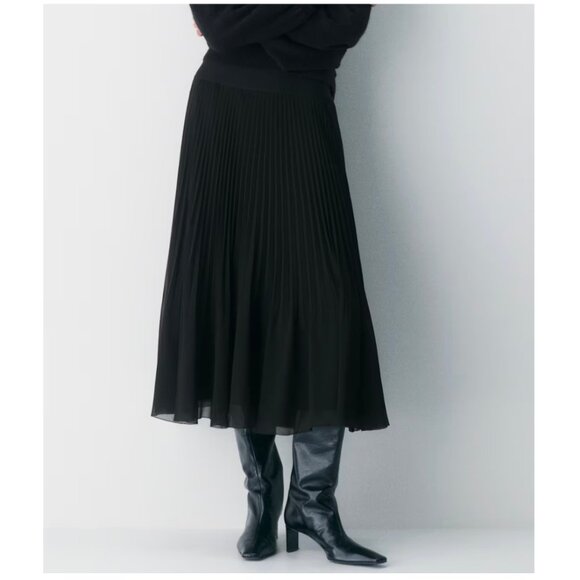 Babaton Wilfred Twirl Pleated Skirt SMALL NWT - Picture 1 of 6